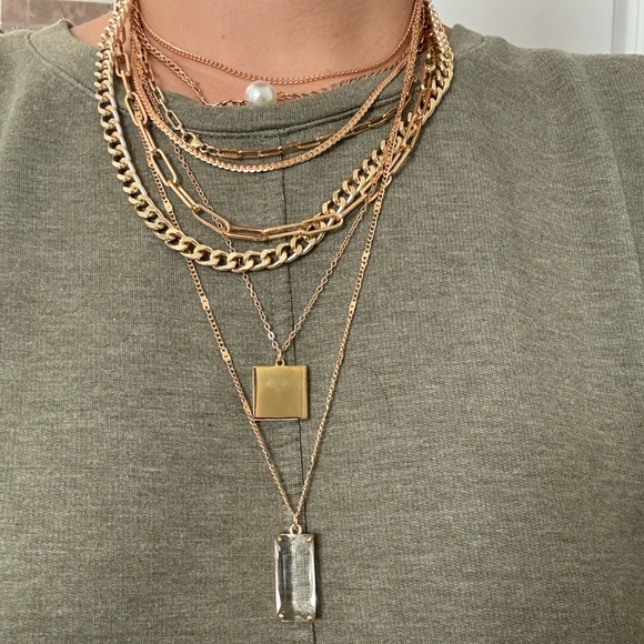 Beautiful necklace stack - Picture 2 of 3